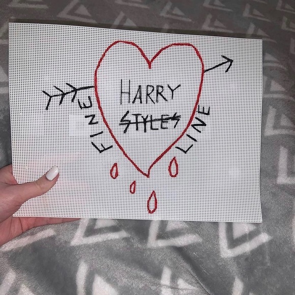 Handmade Fine Line Harry Styles Plastic Canvas Art Poster - Picture 2 of 2